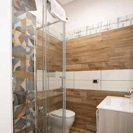 Tredidenari Guest house